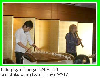 Koto player Tomoya NAKAI, left, and shakuhachi player Takuya IWATA.